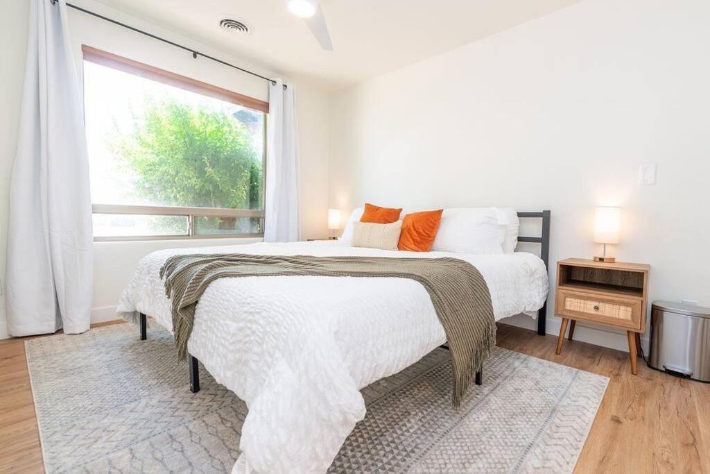 Holiday home Newly Remodeled Family Friendly