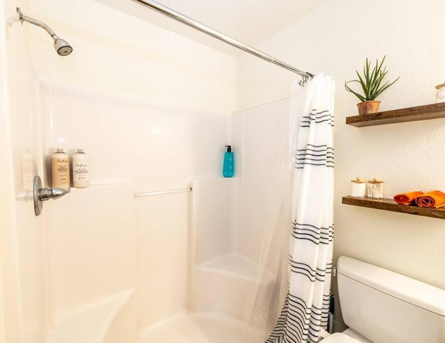 Holiday home Newly Remodeled Family Friendly