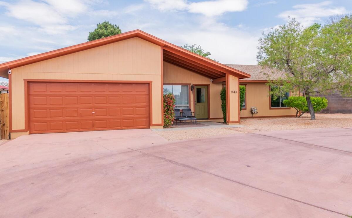 Newly Remodeled Family Friendly Holiday home *